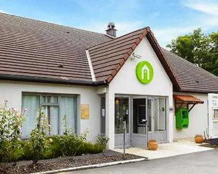 Campanile Evry Est - Germain Les Corbeil Hotel