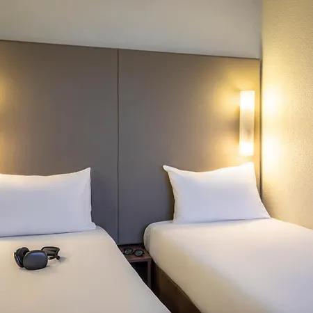 Hotel Campanile Evry Est - Germain Les Corbeil Saint-Germain-lès-Corbeil