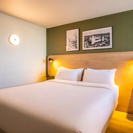Campanile Evry Est - Germain Les Corbeil فندق 3*