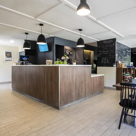 Campanile Evry Est - Germain Les Corbeil 3*