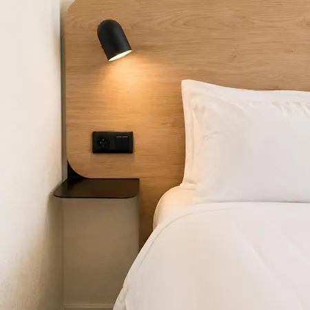 Hotel Campanile Evry Est - Germain Les Corbeil